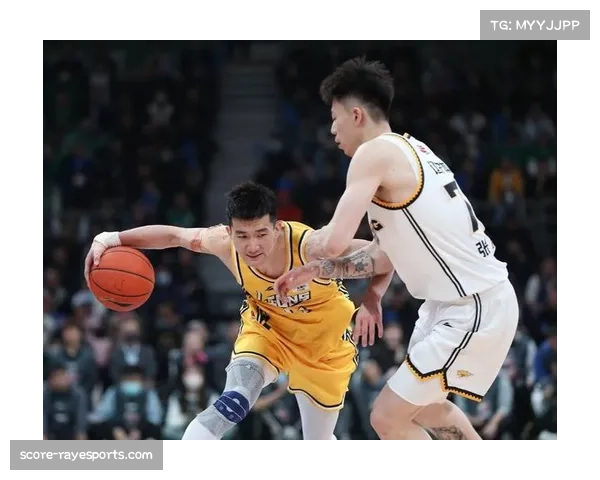 李弘权替补正负值达+21 9分11篮板成逆转关键奇兵